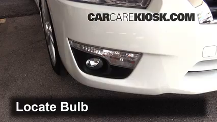 2015 Nissan Altima SL 3.5L V6 Éclairage Feu antibrouillard (remplacer l'ampoule)